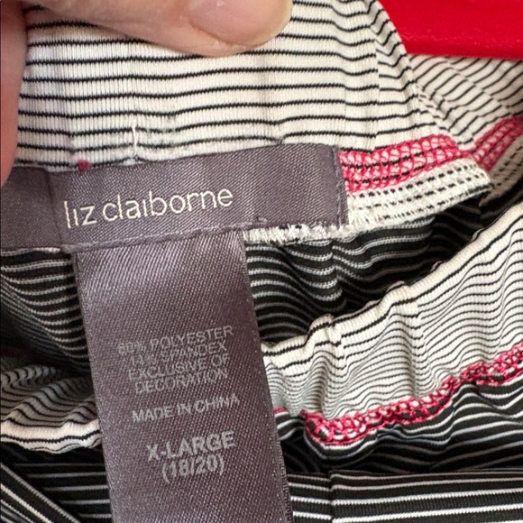 Liz Claiborne Charcoal and Pink Lounge Set - Picture 6 of 9